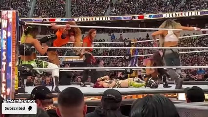 Lita blows kiss to me at Wrestlemania 39 after match!!