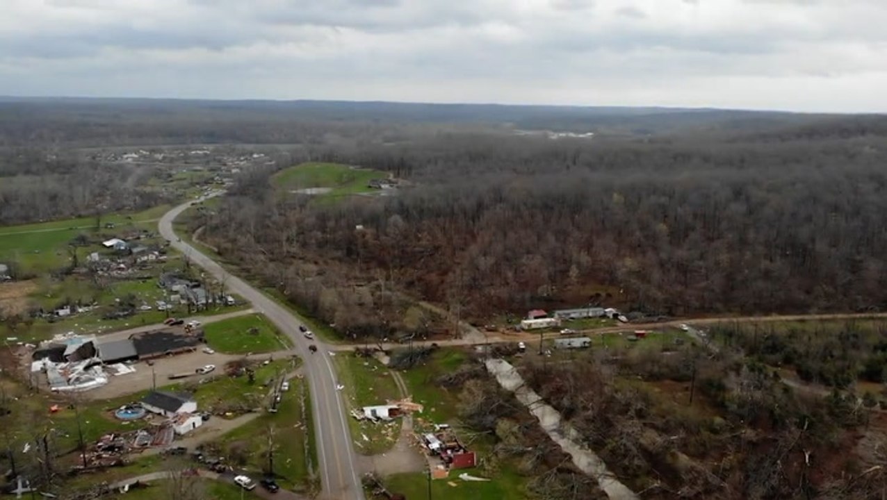 Missouri: Drone footage shows devastation after tornado ripped through houses