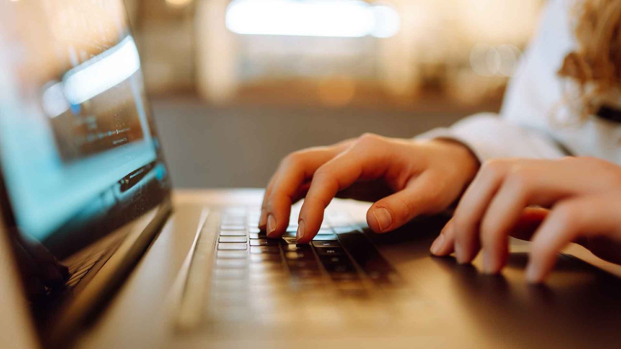 Quiet Quitting: Das hat es mit dem TikTok Trend auf sich