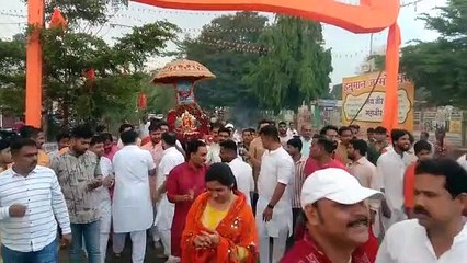 हनुमान लला की पालकी यात्रा नगर भ्रमण के लिए निकाली