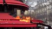 Réforme des retraites : début d'incendie à la Rotonde lors d'affrontements à Paris