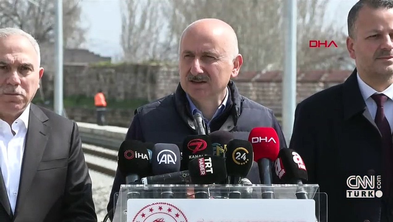Bakan Karaismailoğlu duyurdu: Kritik metro hattı tekrar kullanıma sunuluyor! 8 istasyon açılacak...