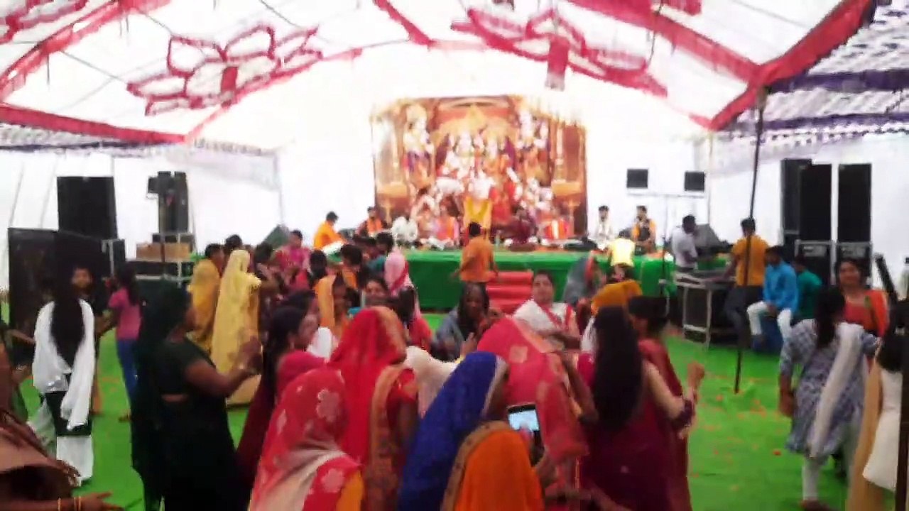 हनुमान जंयती - मंदिरों में दर्शन के लिए उमड़ी भारी भीड़
