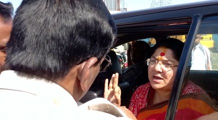 বাঁশবেড়িয়ায় নিজের লোকসভাকেন্দ্রেই ‘বহিরাগত’সাংসদ লকেট চট্টোপাধ্যায়!  | Oneindia Bengali