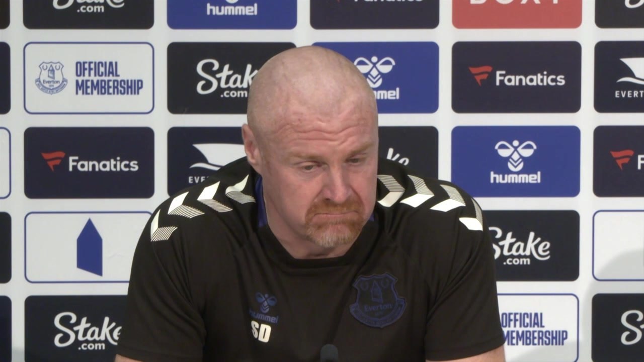 Fair play to Lampard - Dyche
