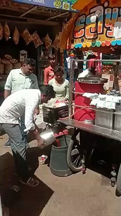 video.... Ahmedabad : आठ वार्डों में मनपा  की जांच