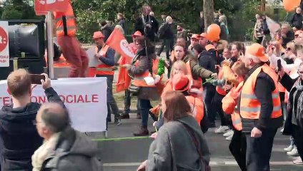 França tem novo dia de protestos contra a reforma da Previdência