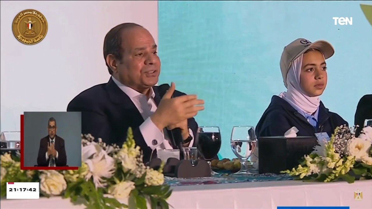 سيدة من الأسمرات لـ الرئيس السيسي": حضرتك اللي خليتنا نحلم وبنطلب فرص عمل للشباب.. والرئيس يرد