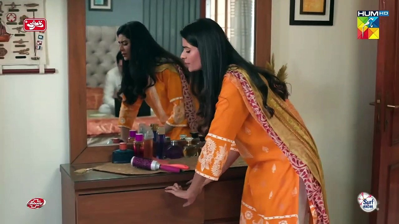 Donon Haath Jal Gaye Buri Tarhan...! #ayezakhan #danishtaimoor - Chand Tara - FLO Digital