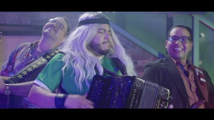 La Nueva Estrategia - Mucho Hocico Y Poca Acción