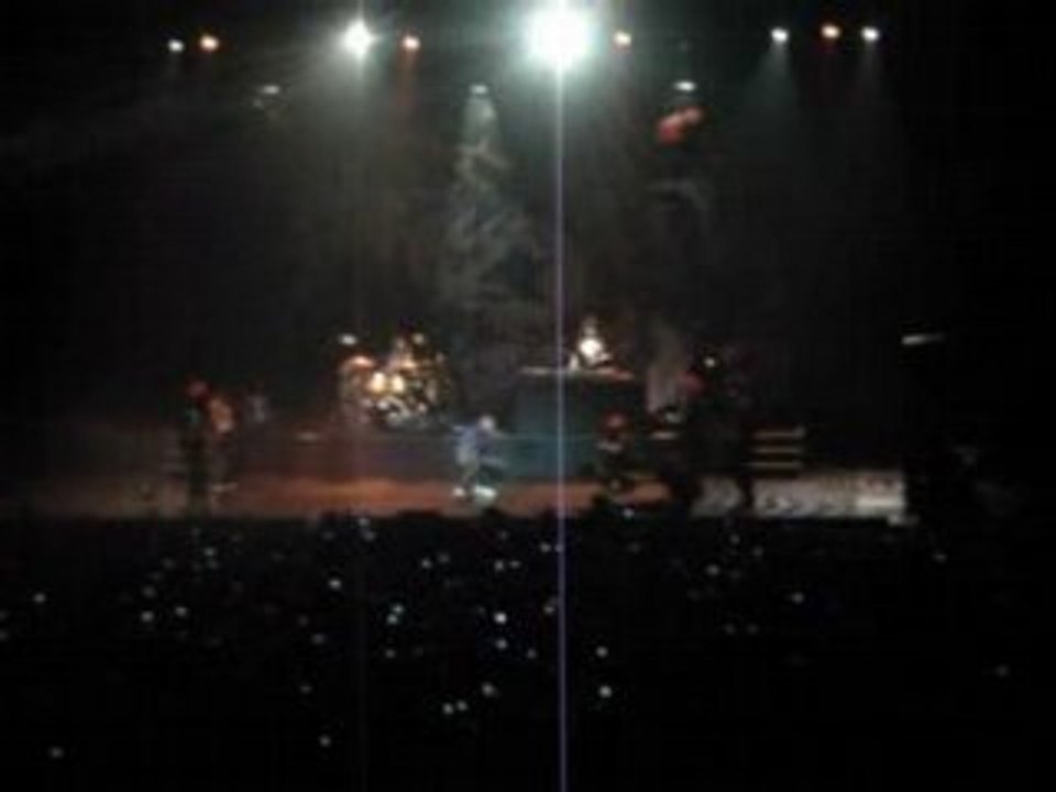 Battle Chris Brown VS his dancers