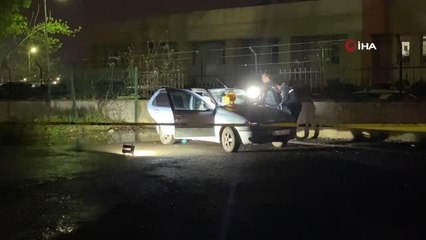 Kavgada otomobilinin arka koltuğunda defalarca bıçaklanan şahıs öldü