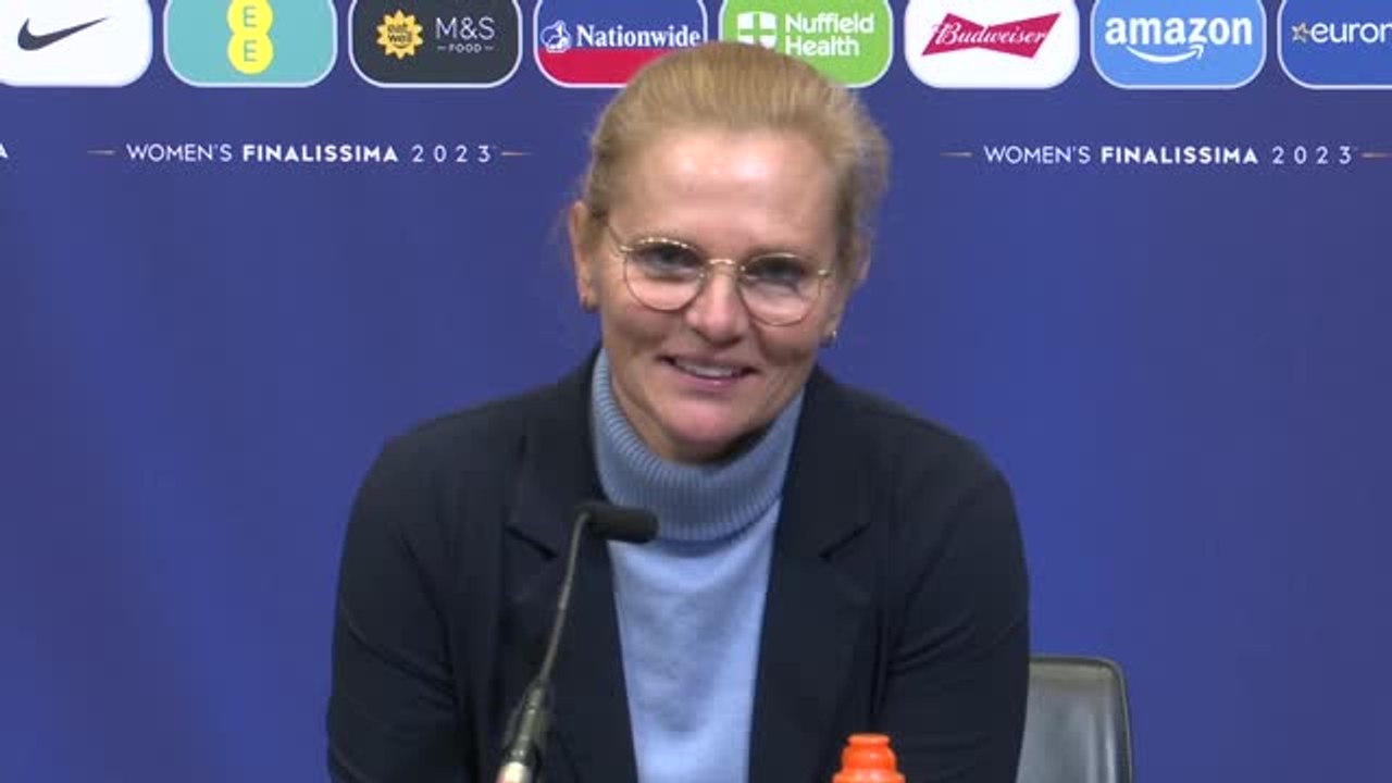 Wiegman: "es waren zwei unterschiedliche halbzeiten"