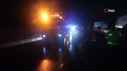 İki tır çarpıştı, D-650’de uzun araç kuyrukları oluştu