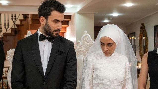 RTÜK'ün durdurma cezası verdiği Kızılcık Şerbeti'nde yeni gelişme! Dizi bu akşam yayınlanacak