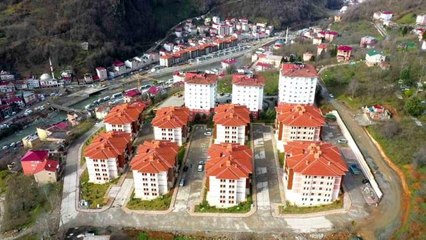 Giresun'da selin yaraları sarıldı, selzedeler anahtarlarını alarak evlerine kavuştu