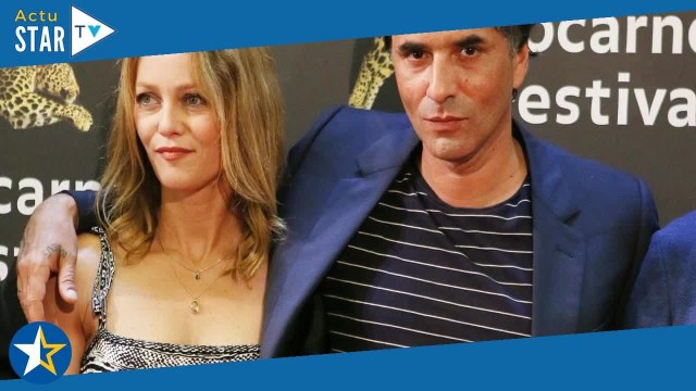 C'est devenu compliqué pour nous : Vanessa Paradis, son couple avec Samuel Benchetrit mis à l'épre