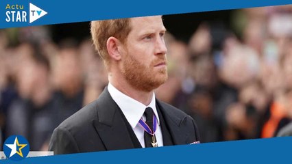 Harry seul au couronnement de Charles III ? La rumeur enfle