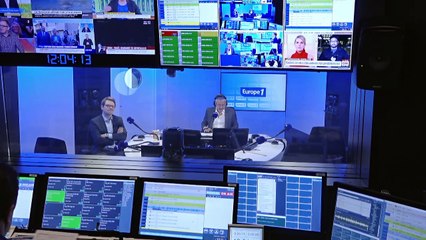 Élisabeth Borne huée par 200 manifestants lors d'un déplacement à l'hôpital de Rodez