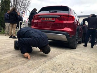 Sultanbeylili vatandaşlardan Togg'a yoğun ilgi