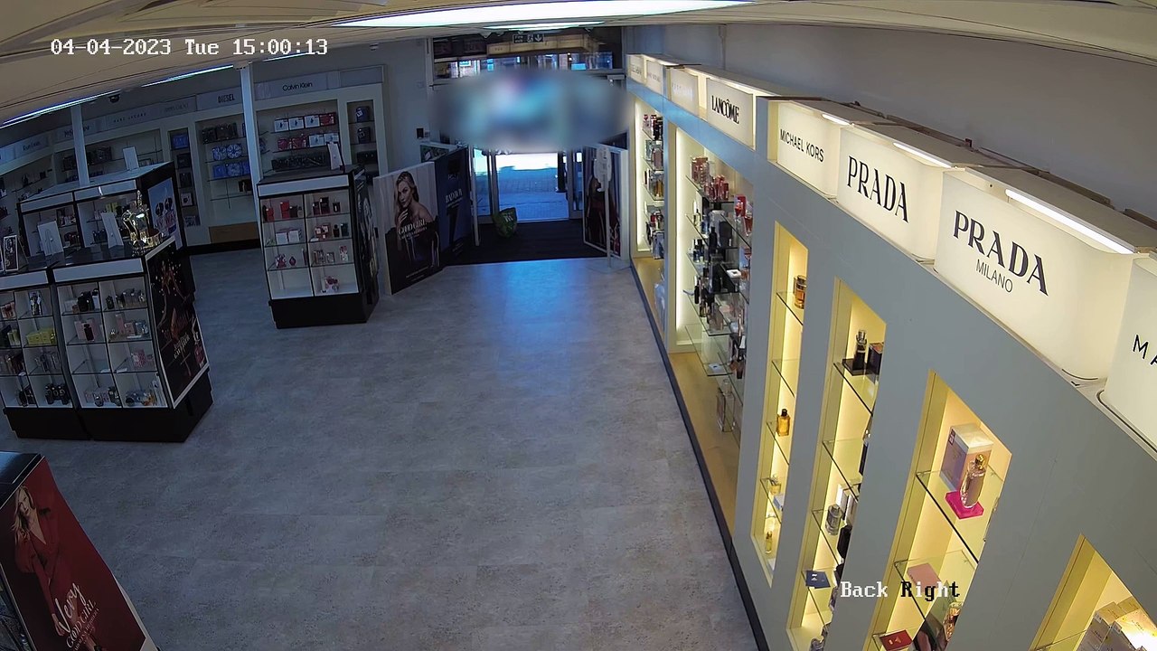 Have-a-go-hero businesswoman tackles thieves as they steal expensive perfume from her posh boutique