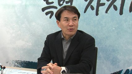 김진태, 골프연습장 갔다가 지인과 만찬..."지난달 산불 때 골프 주장은 허위" / YTN