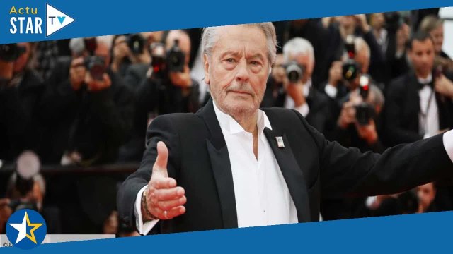 Alain Delon : cette vente aux enchères qui va rapporter gros !
