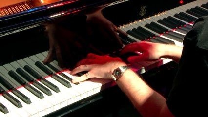 Pierre De Maere - J'aime ta violence (Live) - Le Grand Studio RTL