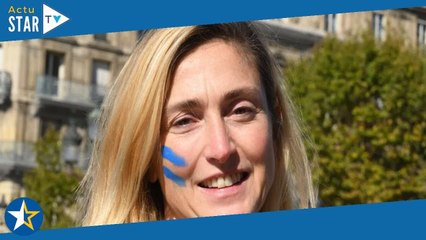 Julie Gayet dévoile sa surprenante tradition familiale qui “permet d’apprendre la vie”