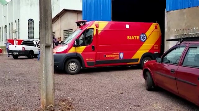 Homem fica ferido sofrer queda de plano elevado no Santos Dumont