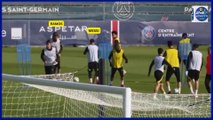Messi Having Fun and Playing Rock Paper Scissors in PSG Training Today
