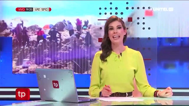 Esculturas hechas en arena por Semana Santa causa la atención de cientos de católicos en Oruro