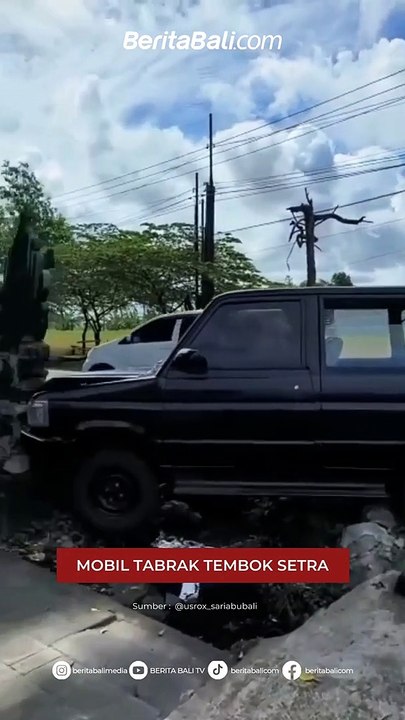 MOBIL TABRAK TEMBOK SETRA