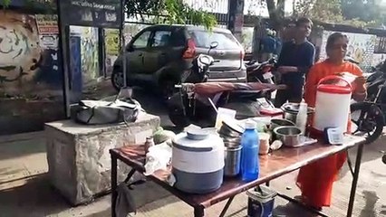 CM In Ratlam: Police jawan havoc, CSP helped the poor, watch video