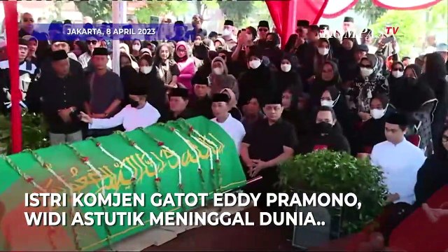 Panglima TNI Hadiri Pemakaman Istri Wakapolri, Wakili TNI Sampaikan Duka