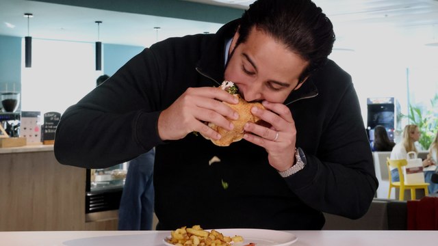Mohamed Cheikh juge le top des kebabs parisiens les mieux notés sur Google