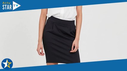 Adoptez l'allure de bureau avec cette jupe de tailleur
