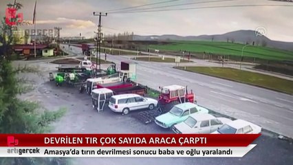 Devrilen TIR çok sayıda araca çarptı