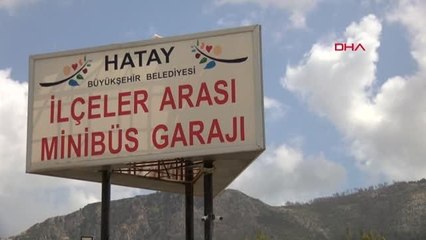 Hatay'da minibüs garajı, araç mezarlığına döndü