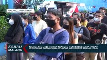 Antusias! Warga Padati Penukaran Uang Massal di Kota Malang