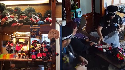 Moment police enter Essex pub and seize dolls after hate crime complaint