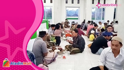 Tradisi Megibung, Perpaduan Akulturasi Adat Bali dan Umat Muslim Jelang Berbuka Puasa