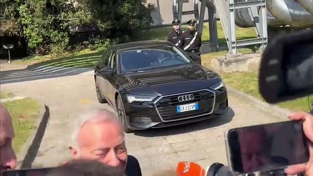 Berlusconi ricoverato, Gianni Letta: La strada della rinascita è imboccata - Video