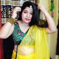 Yellow saree modeling video