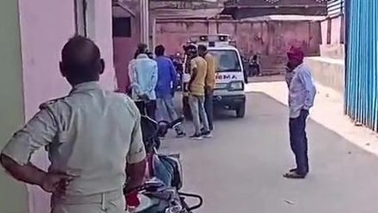 कुशीनगर: सड़क दुर्घटना में बाइक सवार की हुई मौत, जांच में जुटी पुलिस