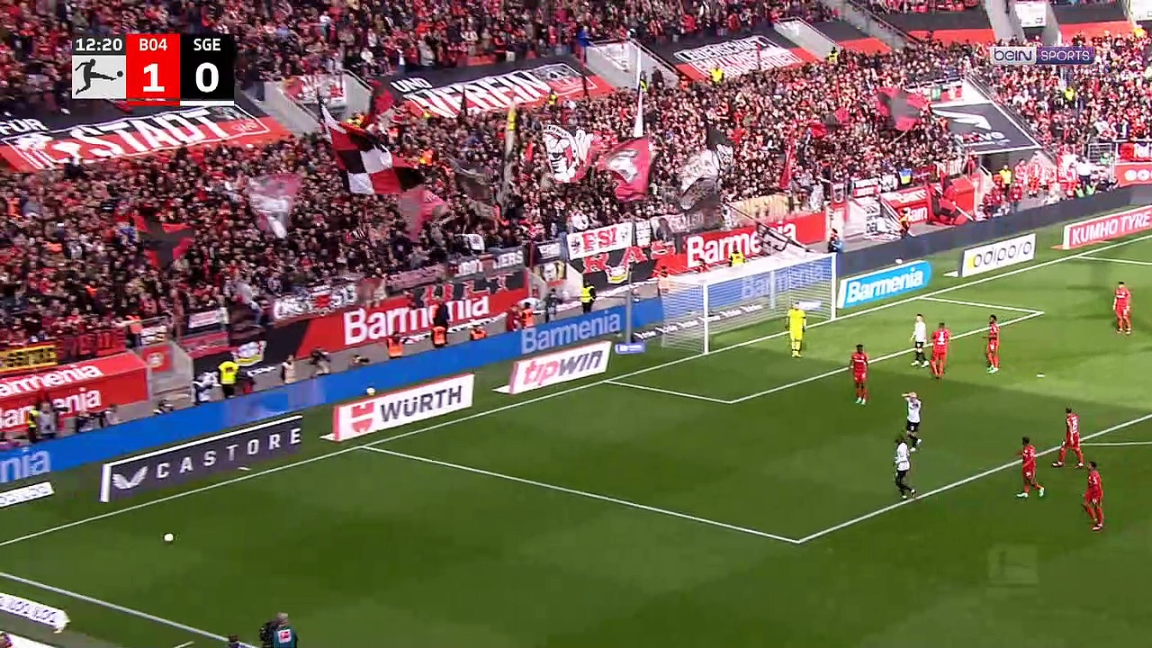 Bundesliga : Leverkusen domine Francfort grâce à ses Français !
