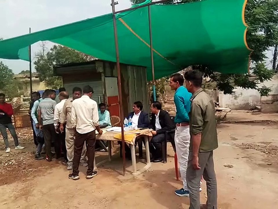 यातायात नियमों का पालन नहीं करने वाले चालकों से वसूला जुर्माना