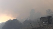 Un incendio en Las Regueras vuelve a amenazar Asturias