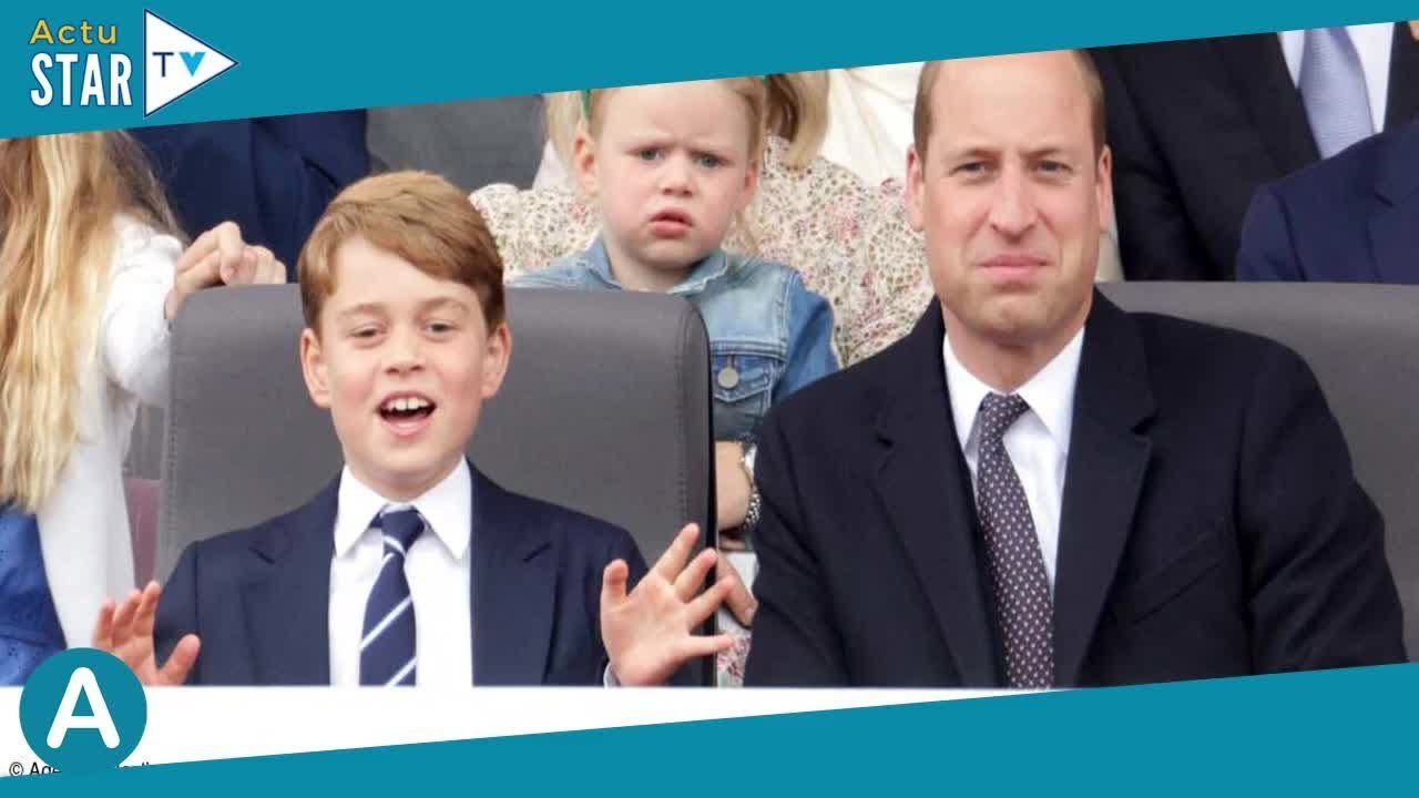 Prince William : il emmène son fils George à un match de foot, fabuleux moment de complicité