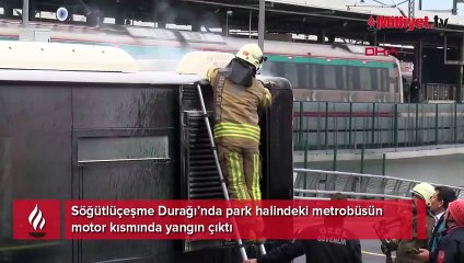 Kadıköy’de metrobüs yangını
